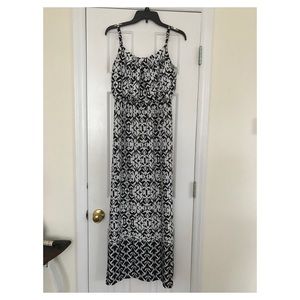Black and white new directions maxi dress